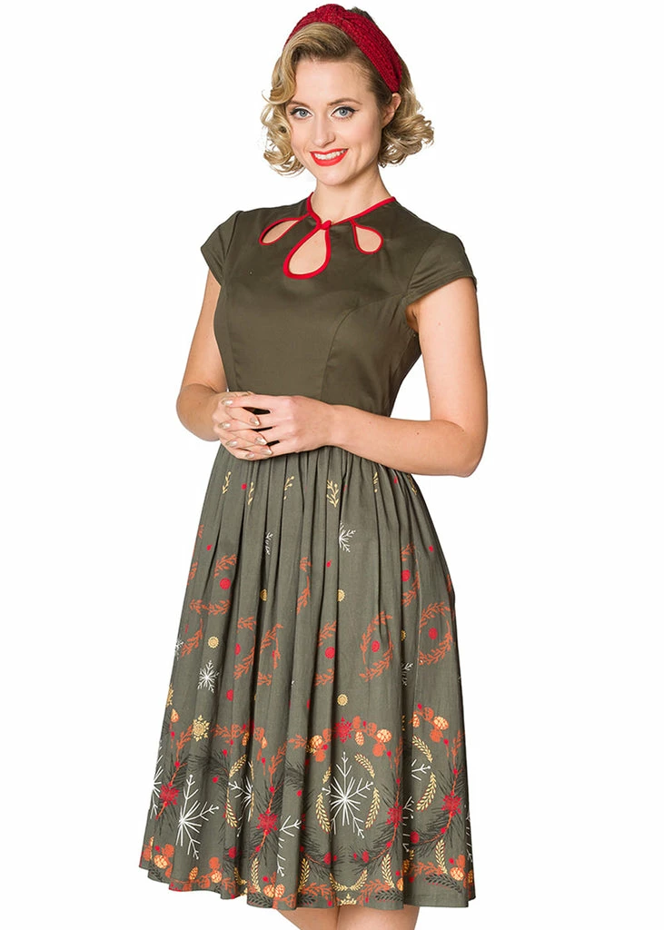 Banned Winter Leaves 50's Swing Dress Green 3 Banned Winter Leaves 50's Swing Dress Green