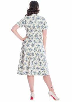 Banned Wild Flower 50's Swing Dress Green -Smashed Lemons shop banned DR16640 wild flower swing dress grn 3 fe02f48c 8ed2 4cd9 a4c4 3e28a206e385 1024x1024