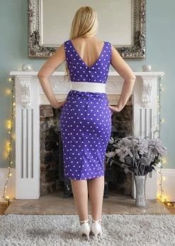 Collectif Hepburn Pretty Polkadot 50's Pencil Dress Purple -Smashed Lemons shop collectif SS210708A hepburn pretty pol pen dress pur 5 30a4ef2e 3c9c 4475 b42c 334b3abdd5cd 1024x1024