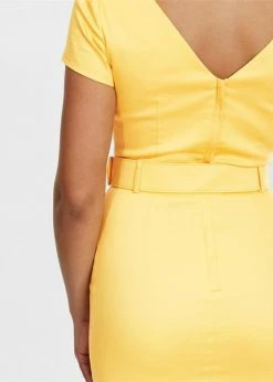 Collectif Clodia 60's Pencil Dress Yellow 9 Collectif Clodia 60's Pencil Dress Yellow -Smashed Lemons shop collectif SS210724A clodia pencil dress yel 3 1024x1024