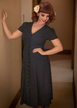 Collectif Riley Mini Polka 40's Swing Dress Navy -Smashed Lemons shop collectif SS210814B riley mini polka swing dress nav 5 2ba5f17c f15b 4e68 b941 4b75cc958f38 1024x1024