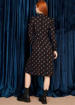 Minueto Ivy Thunderbolt 70's Midi Dress Black 10 Minueto Ivy Thunderbolt 70's Midi Dress Black -Smashed Lemons shop minueto 212034 ivy dress black 3 1024x1024