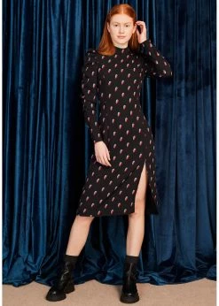 Minueto Ivy Thunderbolt 70's Midi Dress Black 11 Minueto Ivy Thunderbolt 70's Midi Dress Black -Smashed Lemons shop minueto 212034 ivy dress black 4 1024x1024